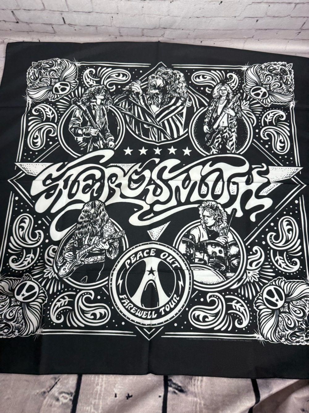 Aerosmith Farewell Tour Bandana Black & White Bandana Large 2023 New
